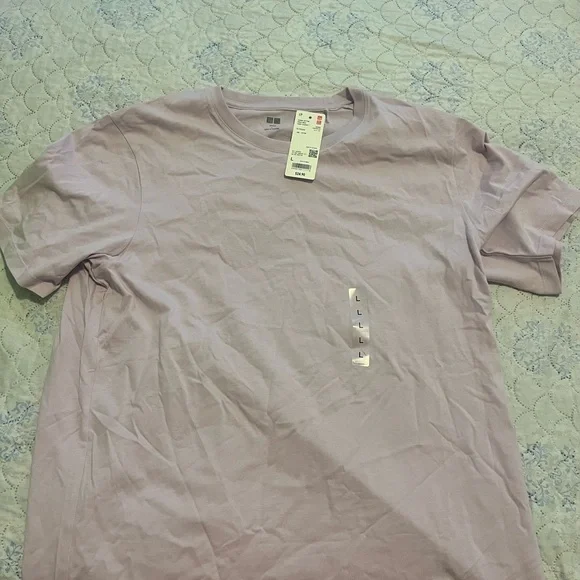 Uniqlo Men's Supima Cotton Tee - Light Purple - Picture 2 of 6